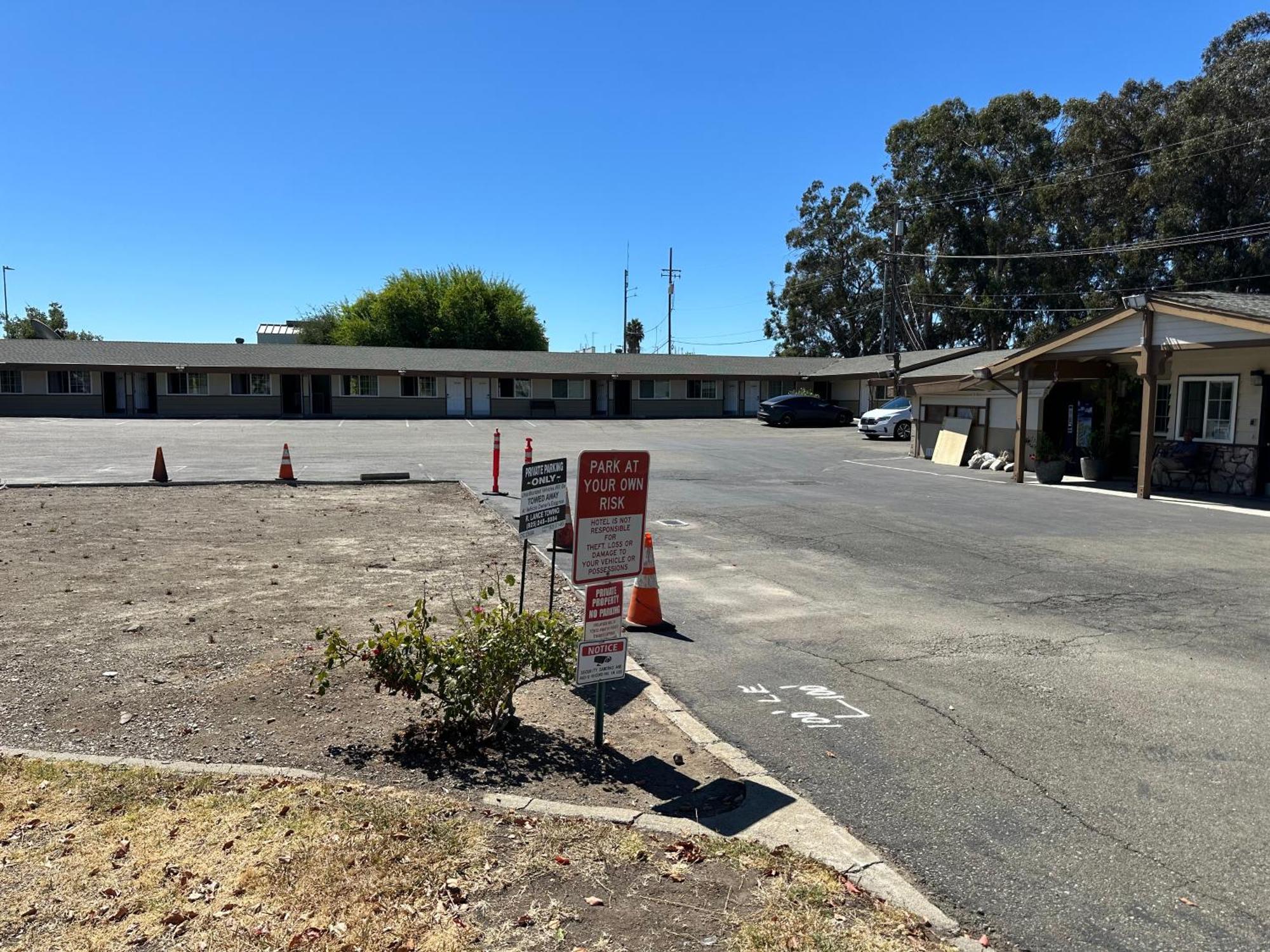 Sands Motel Livermore Exteriér fotografie